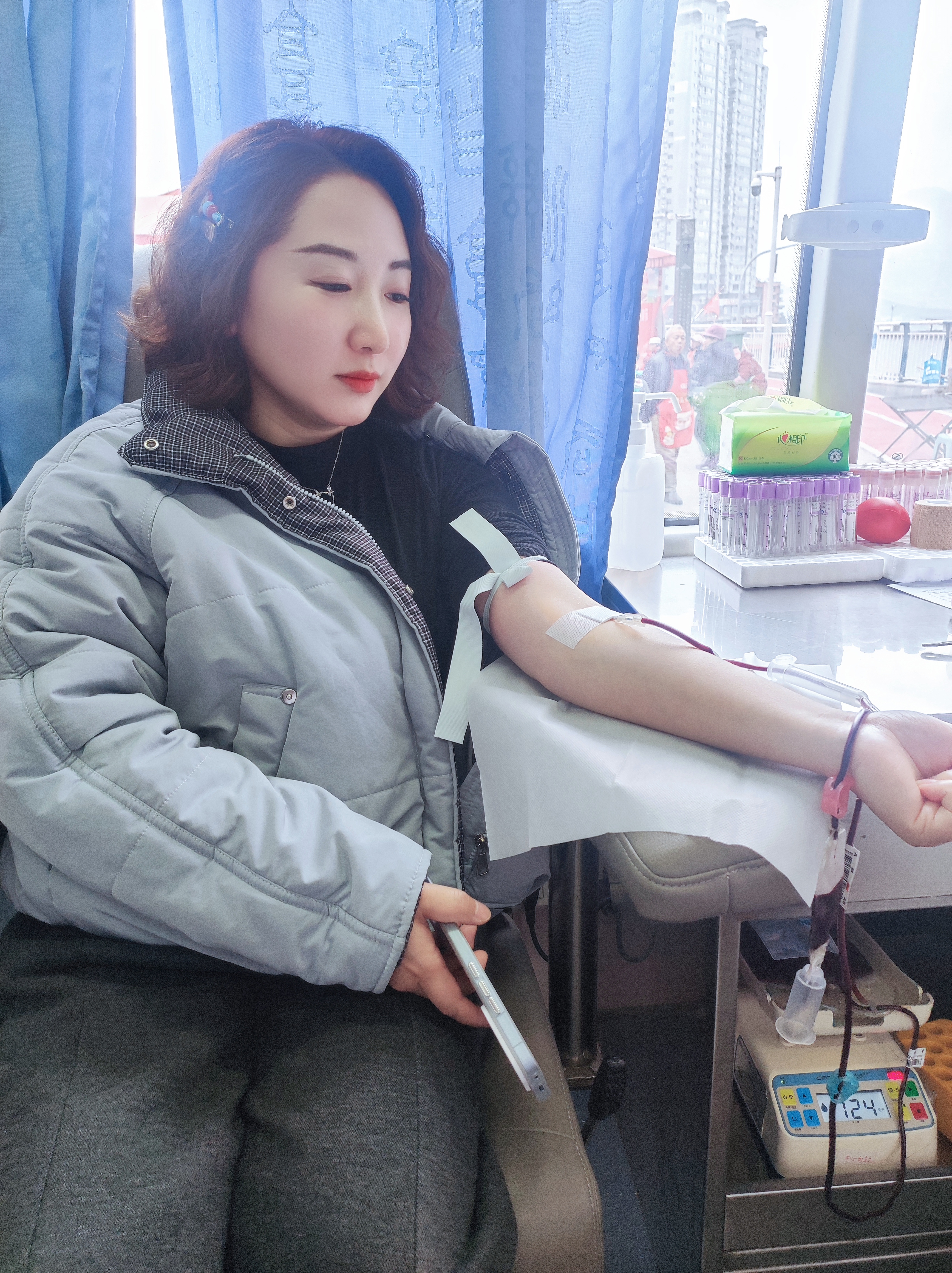 奉节中心血站:热血暖新春 爱心护生命 2.jpg